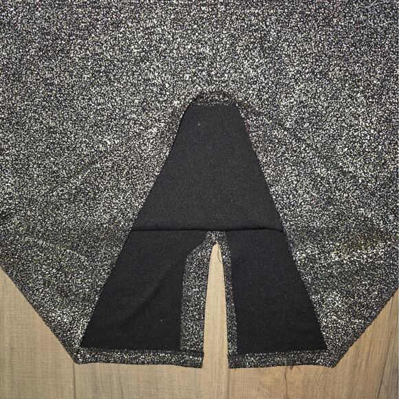 Torrid Metallic Gold Knit Stretchy Pull On High Waist Skirt Women Plus Sz 2X - Picture 8 of 9